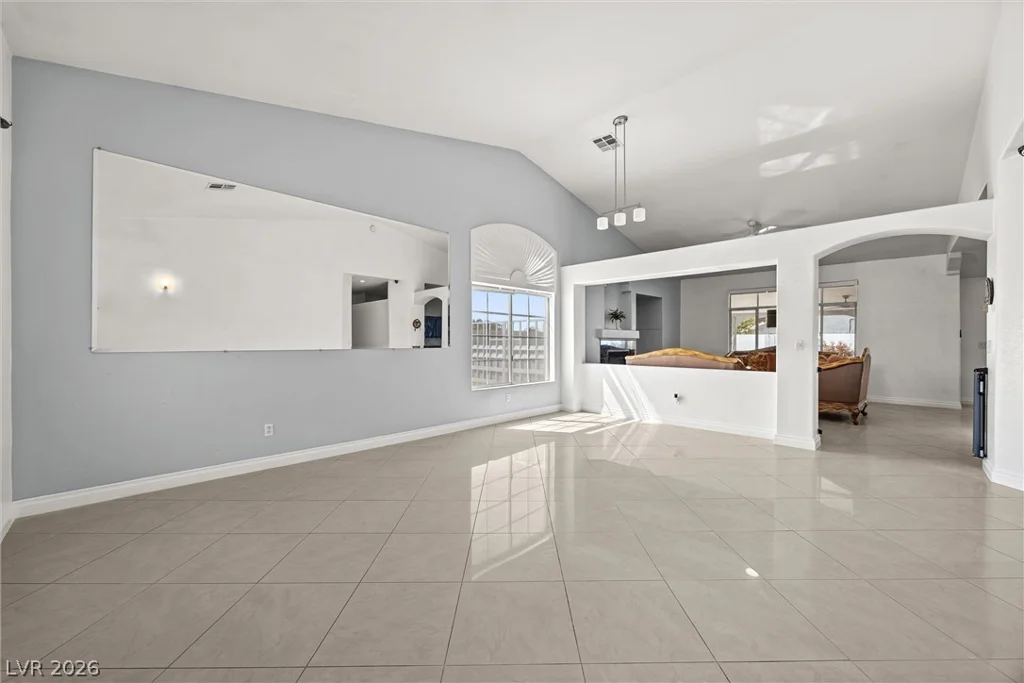 1691 Tangerine Rose, Las Vegas, NV 89142