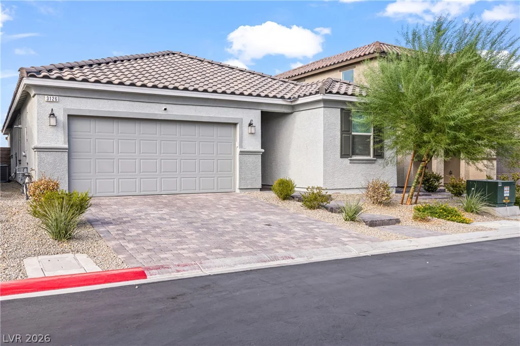 3126 Mountain Bay, Las Vegas, NV 89139