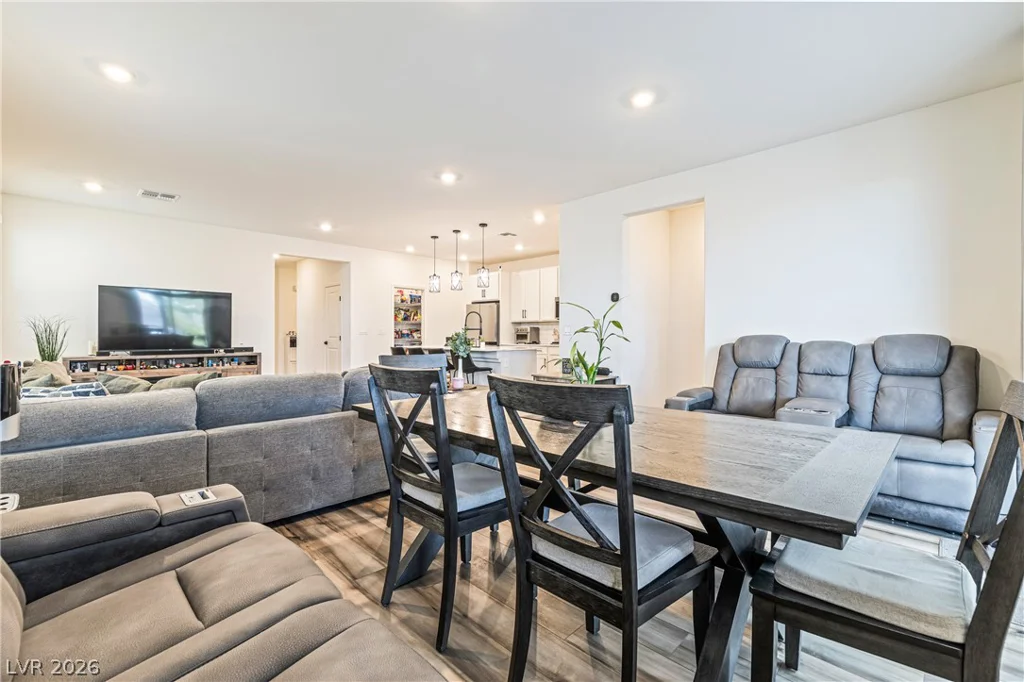 3126 Mountain Bay, Las Vegas, NV 89139