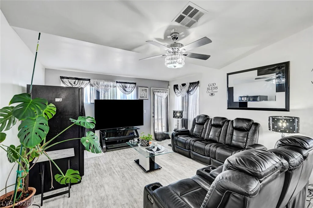 1508 Watercreek, North Las Vegas, NV 89032