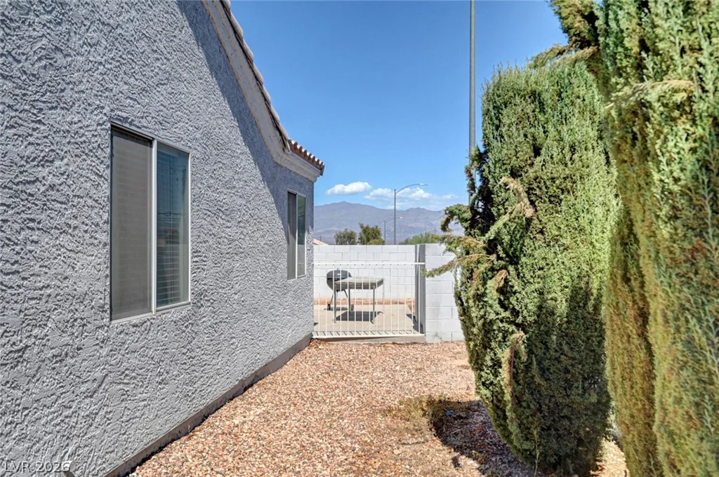 1508 Watercreek, North Las Vegas, NV 89032