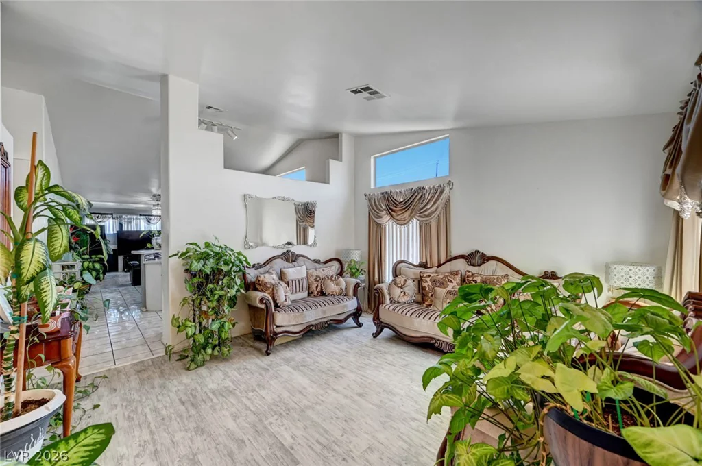 1508 Watercreek, North Las Vegas, NV 89032