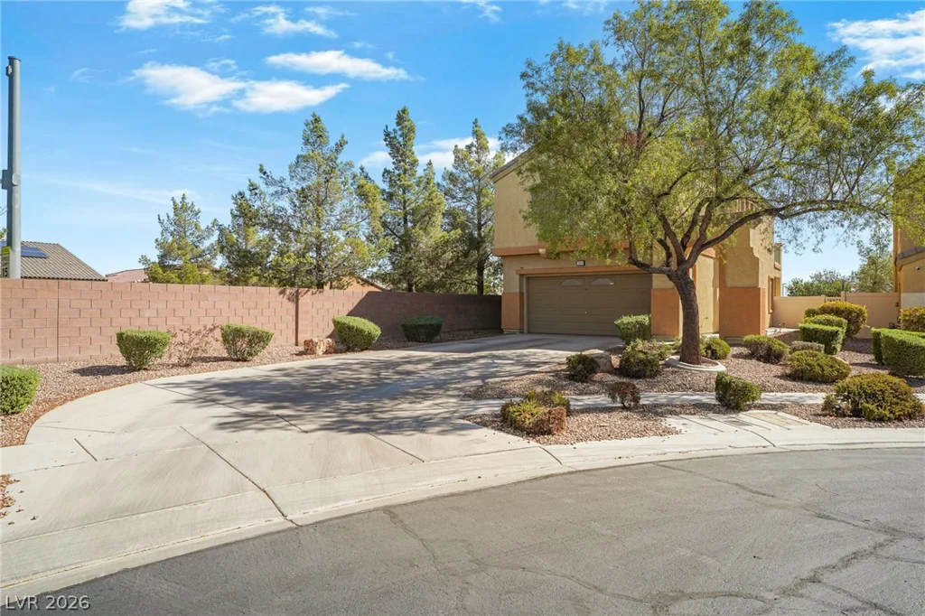 5552 Overlook Valley, North Las Vegas, NV 89081