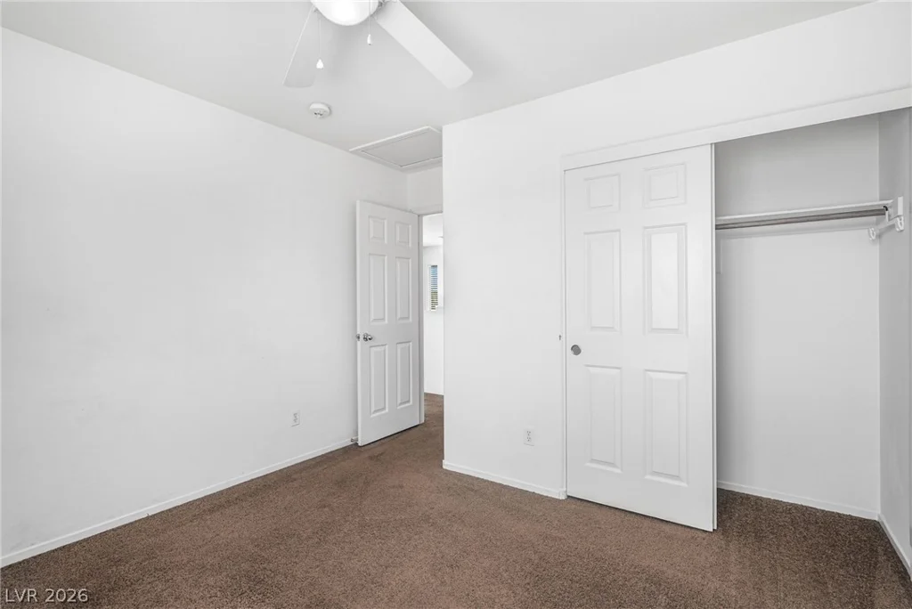 5552 Overlook Valley, North Las Vegas, NV 89081