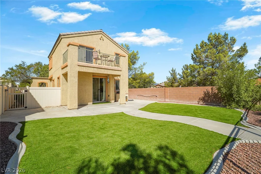 5552 Overlook Valley, North Las Vegas, NV 89081