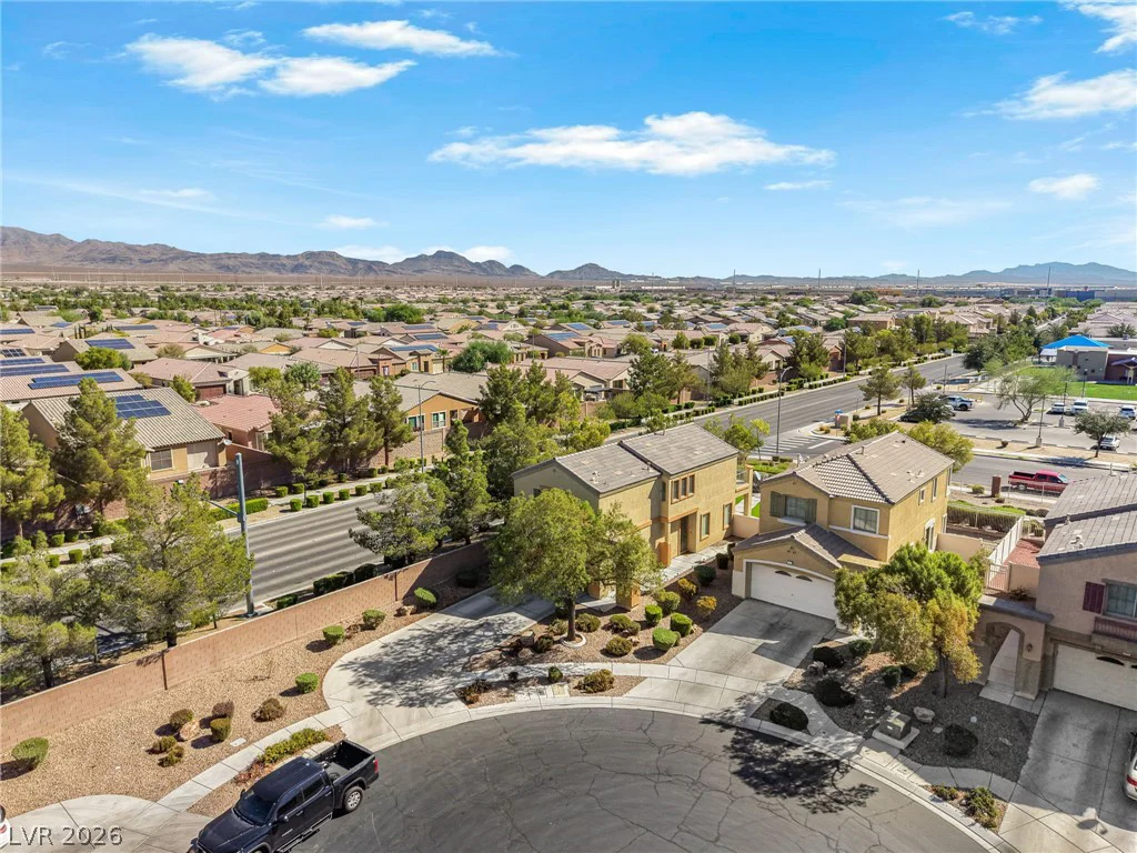 5552 Overlook Valley, North Las Vegas, NV 89081