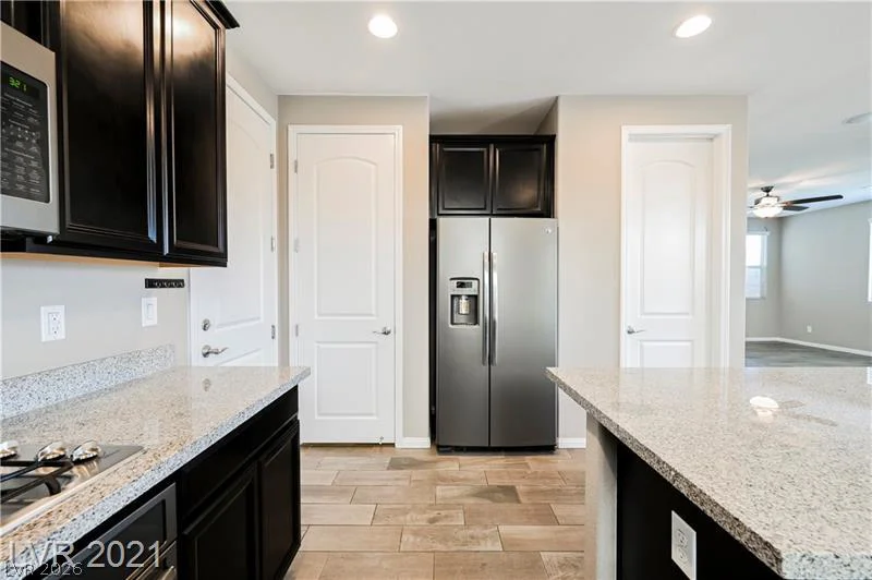 9940 Sunriver Meadows, Las Vegas, NV 89148