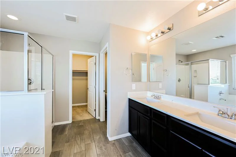 9940 Sunriver Meadows, Las Vegas, NV 89148