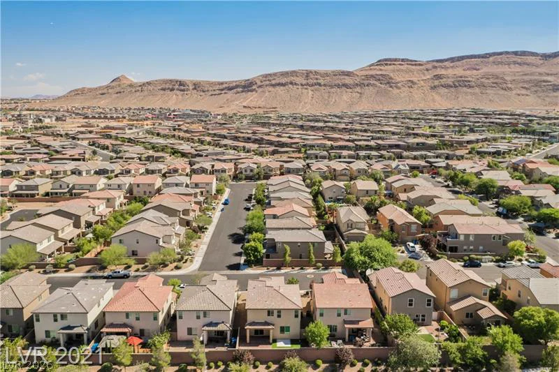9940 Sunriver Meadows, Las Vegas, NV 89148