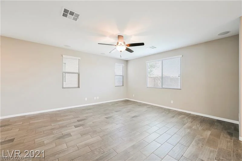 9940 Sunriver Meadows, Las Vegas, NV 89148