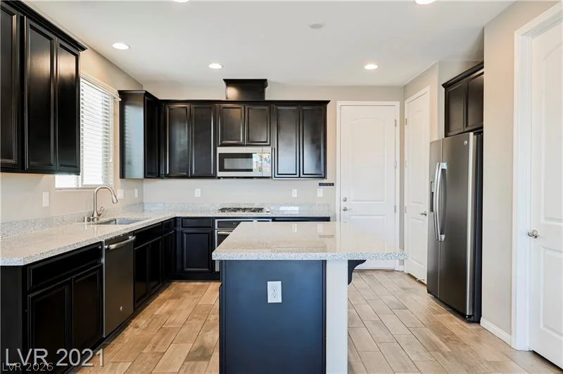 9940 Sunriver Meadows, Las Vegas, NV 89148