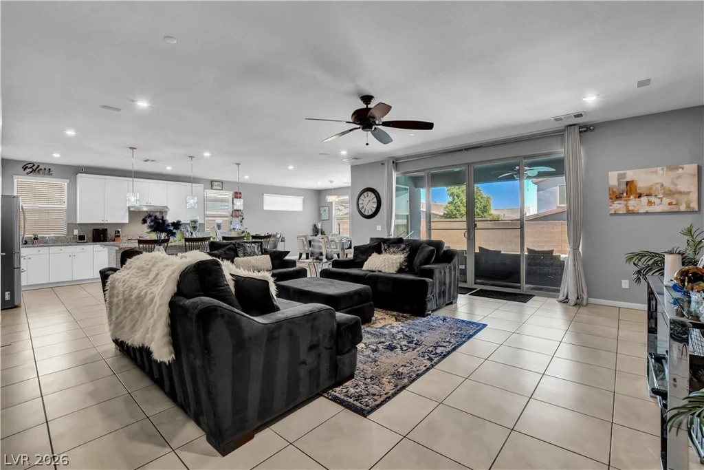 6834 Moorland, North Las Vegas, NV 89084