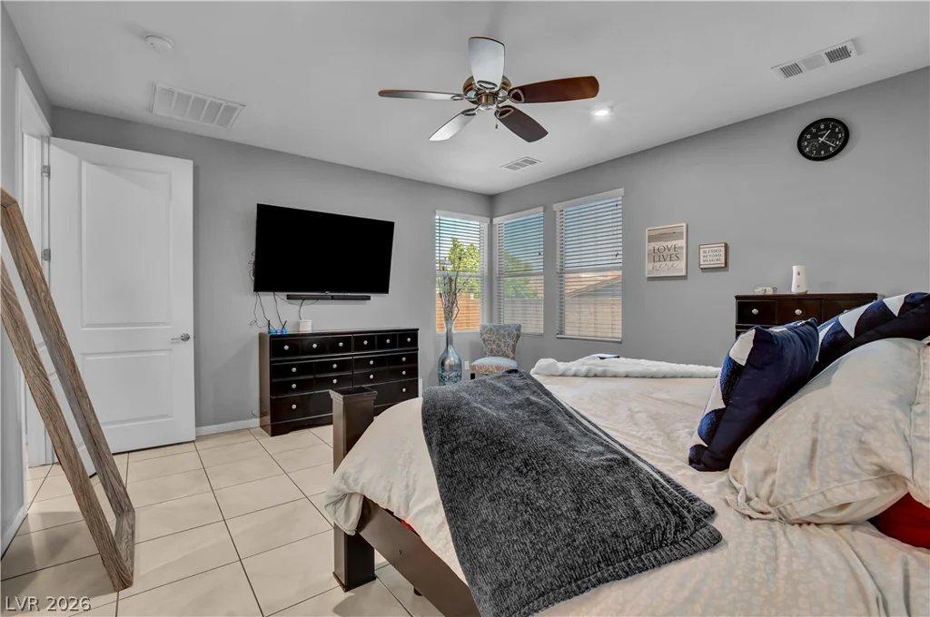 6834 Moorland, North Las Vegas, NV 89084