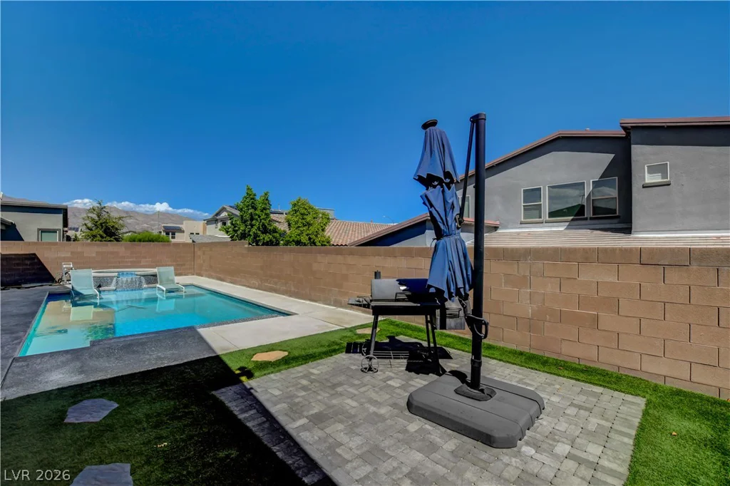 6834 Moorland, North Las Vegas, NV 89084