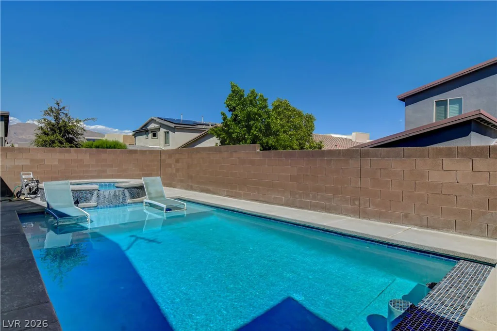 6834 Moorland, North Las Vegas, NV 89084