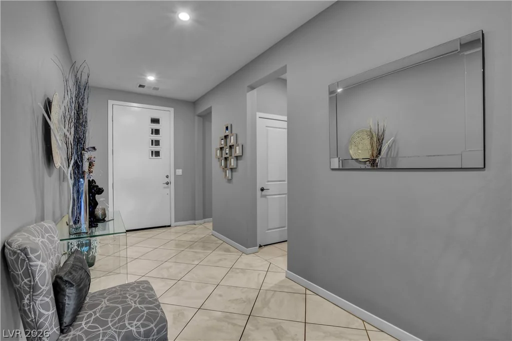 6834 Moorland, North Las Vegas, NV 89084