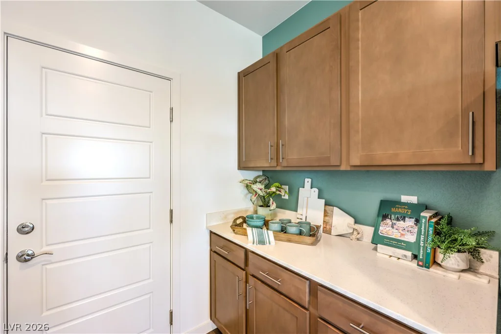 921 Alethea River, North Las Vegas, NV 89084