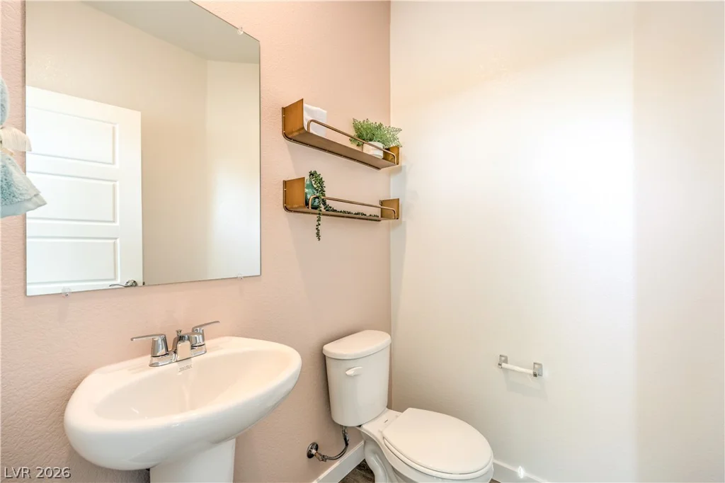 921 Alethea River, North Las Vegas, NV 89084