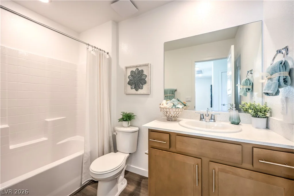 921 Alethea River, North Las Vegas, NV 89084