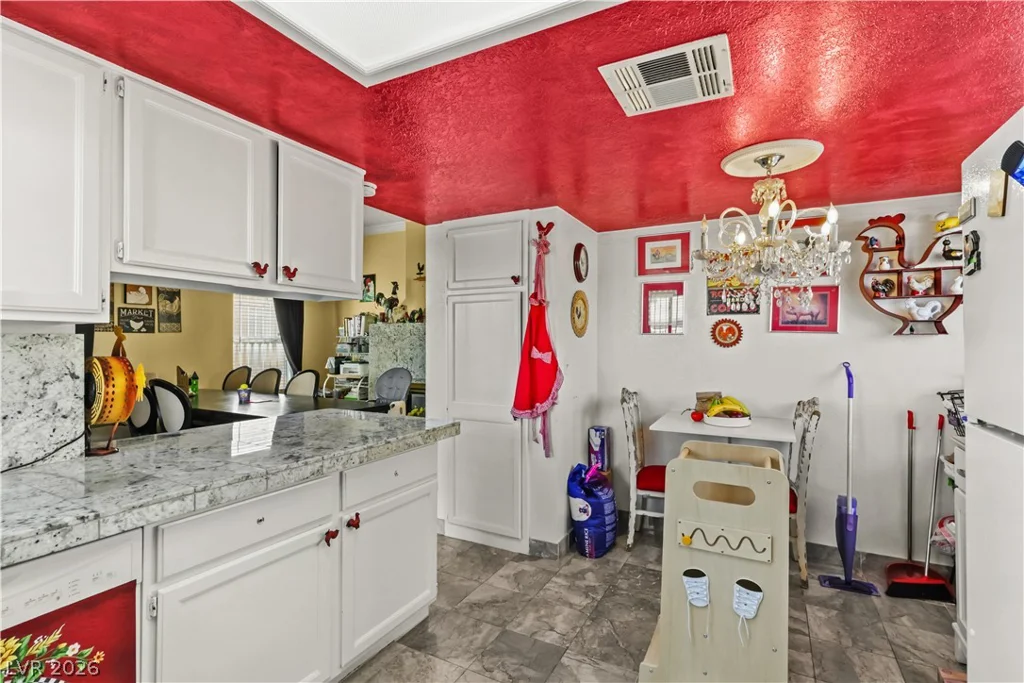 3910 Gulliver, Las Vegas, NV 89115