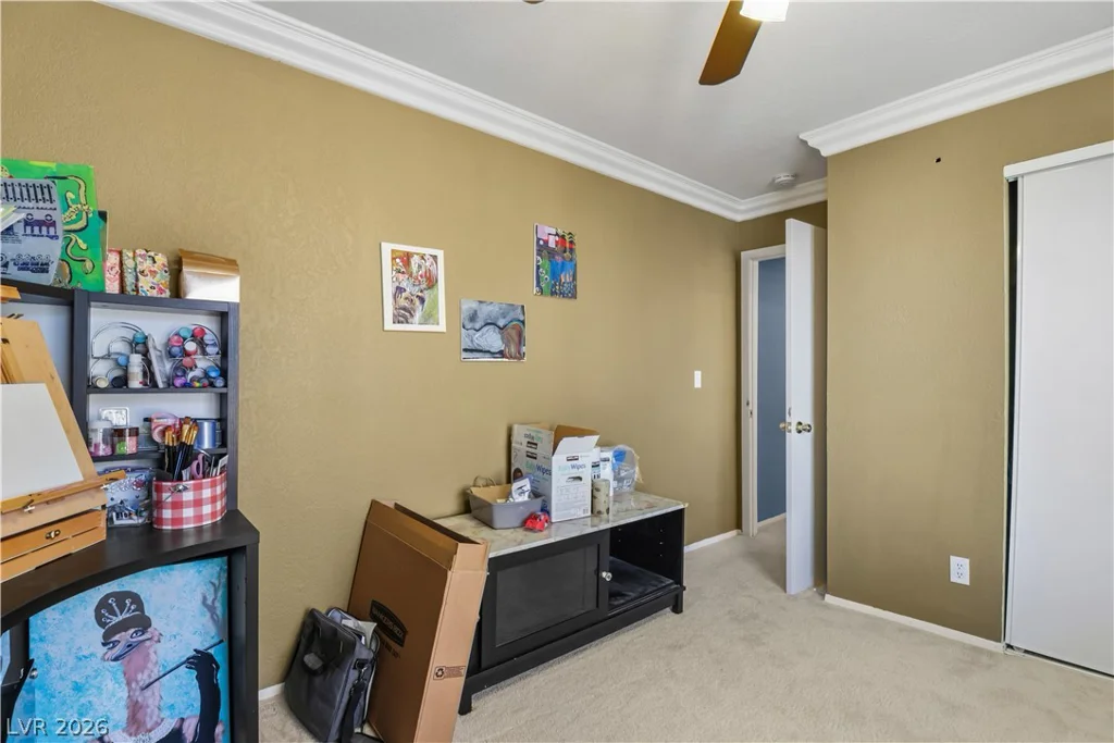 3910 Gulliver, Las Vegas, NV 89115