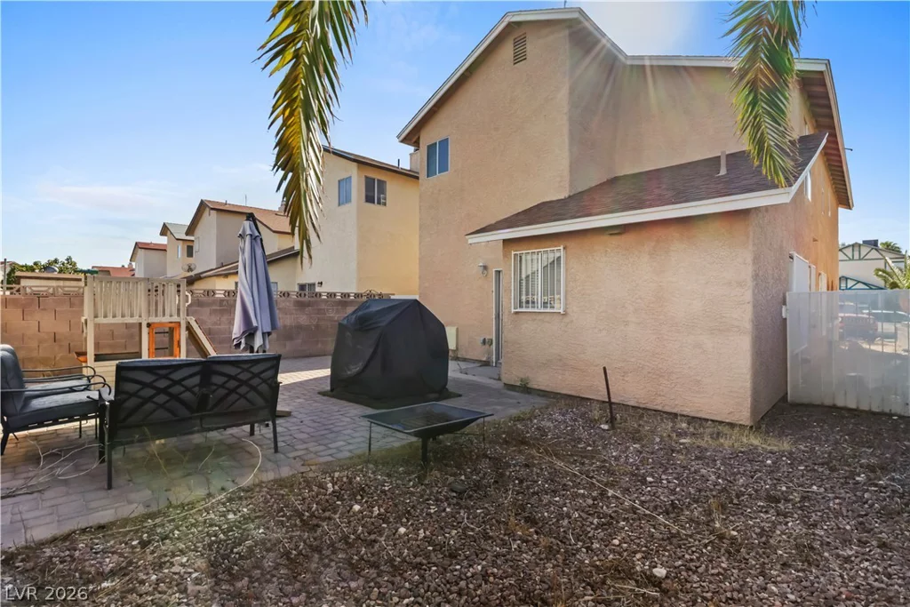 3910 Gulliver, Las Vegas, NV 89115