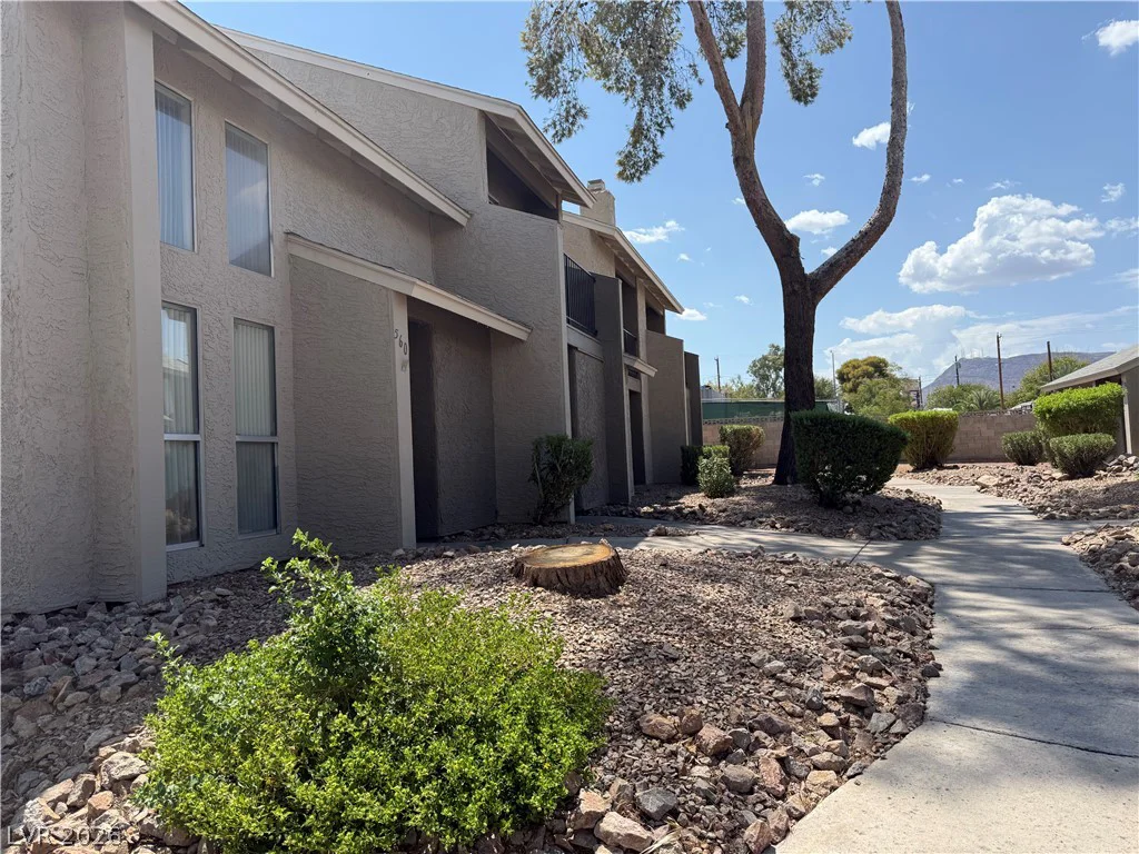 562 Sellers, Henderson, NV 89011