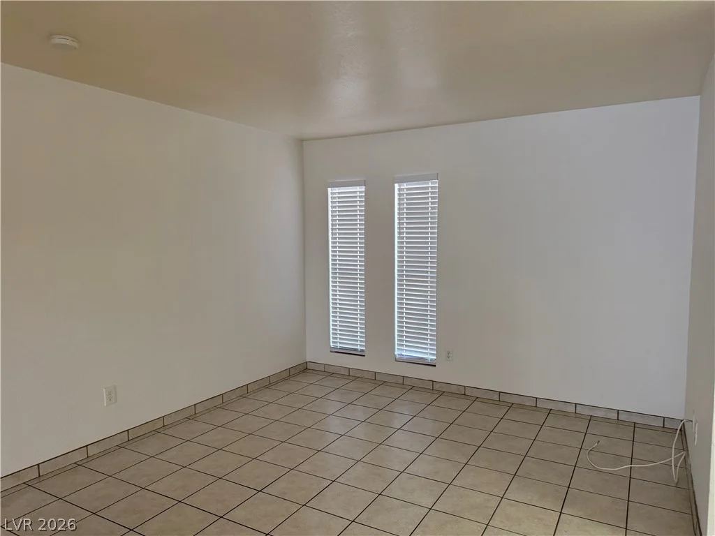 562 Sellers, Henderson, NV 89011