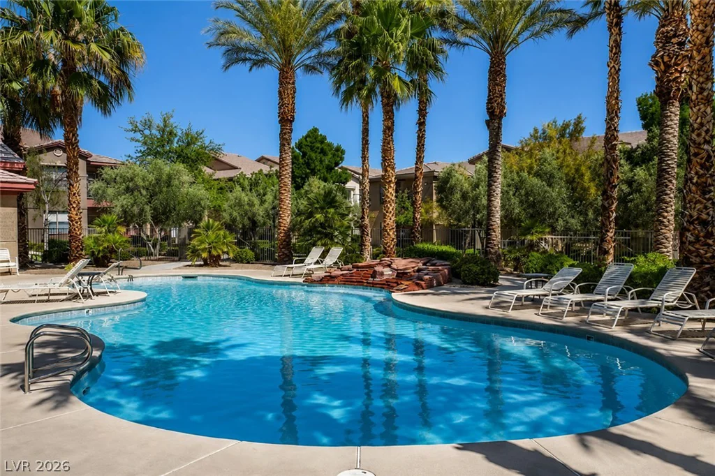 8000 Badura, Las Vegas, NV 89113