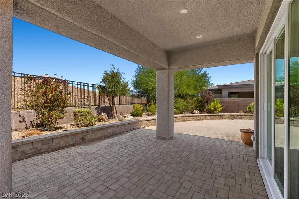 72 Reflection Cove, Henderson, NV 89011