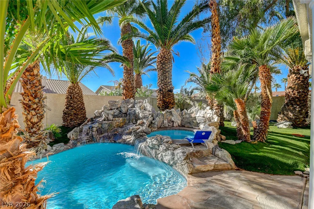9143 Amber Waves, Las Vegas, NV 89123