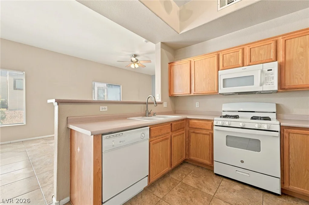 2305 Horizon Ridge, Henderson, NV 89052