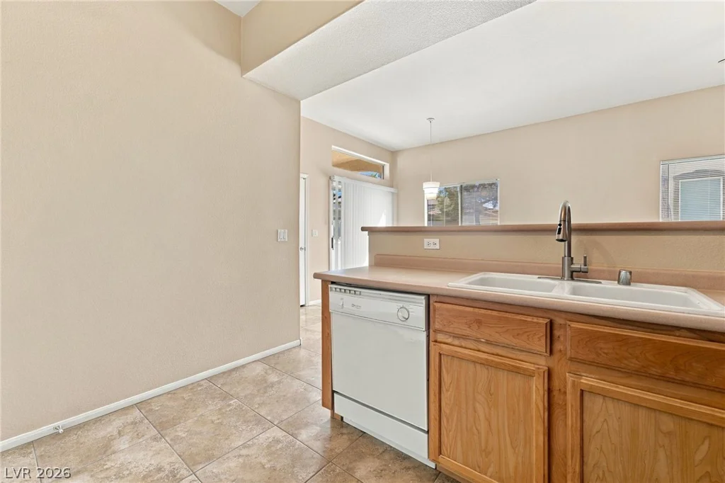 2305 Horizon Ridge, Henderson, NV 89052