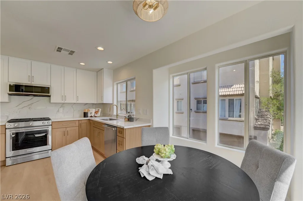 1501 Couples, Las Vegas, NV 89128