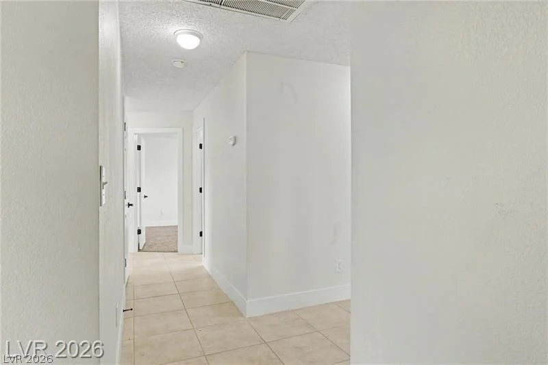 2090 Lucerne, Las Vegas, NV 89104