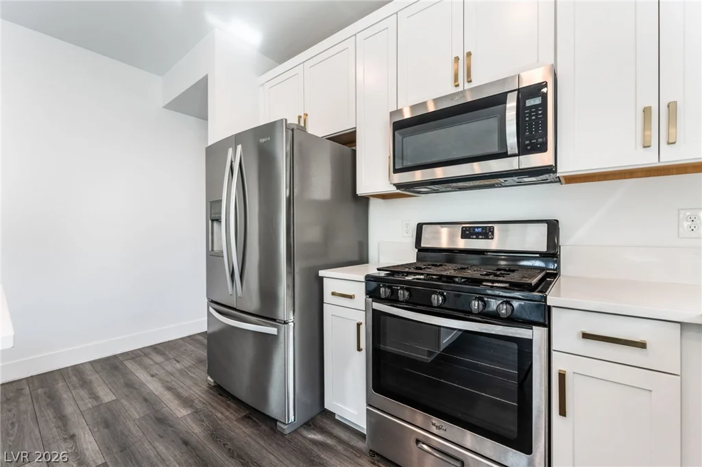 2627 Dollison, North Las Vegas, NV 89081