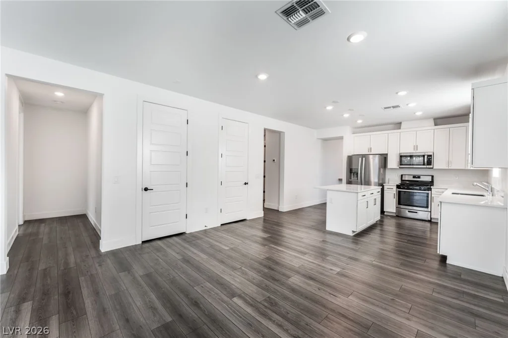 2627 Dollison, North Las Vegas, NV 89081