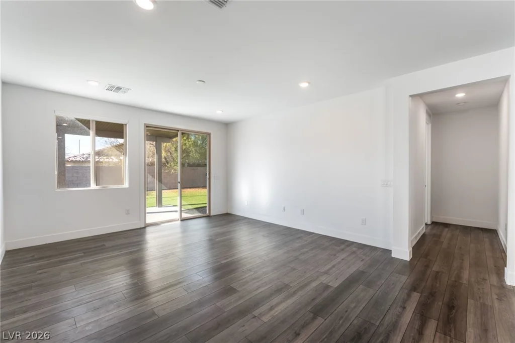 2627 Dollison, North Las Vegas, NV 89081