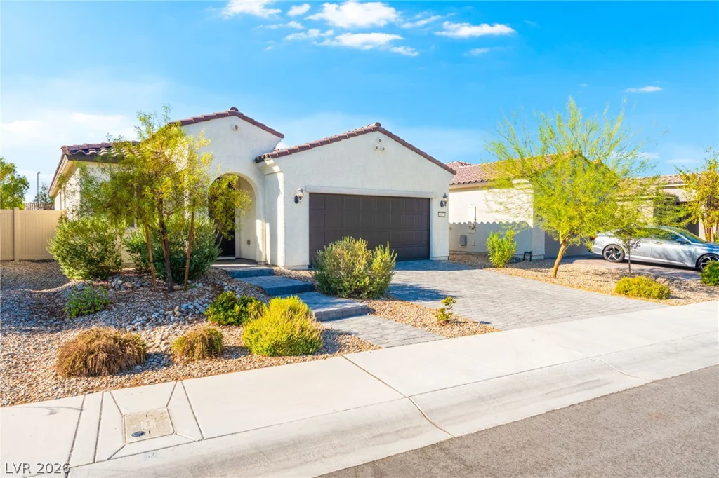 2627 Dollison, North Las Vegas, NV 89081