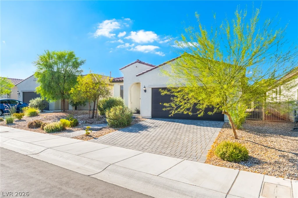 2627 Dollison, North Las Vegas, NV 89081