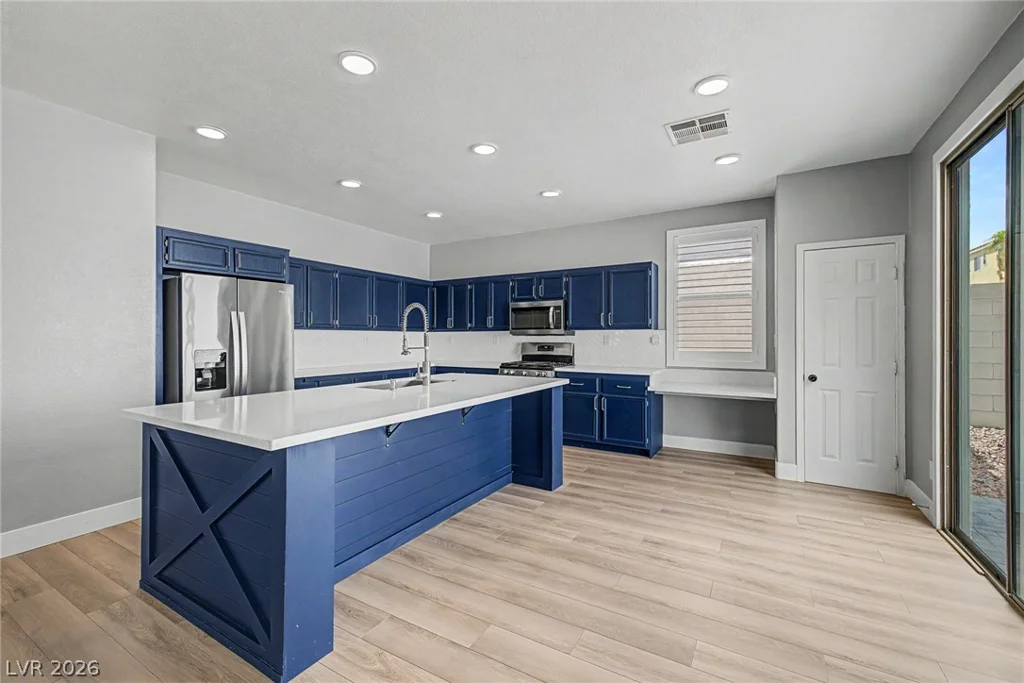 10116 Whitney Falls, Las Vegas, NV 89148