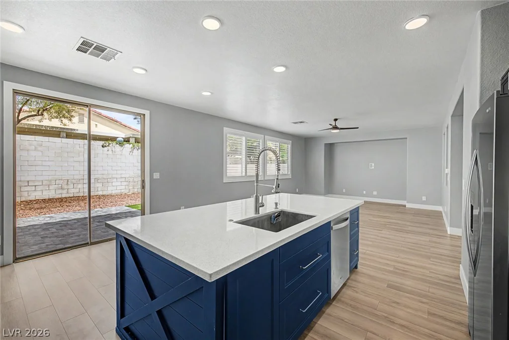 10116 Whitney Falls, Las Vegas, NV 89148