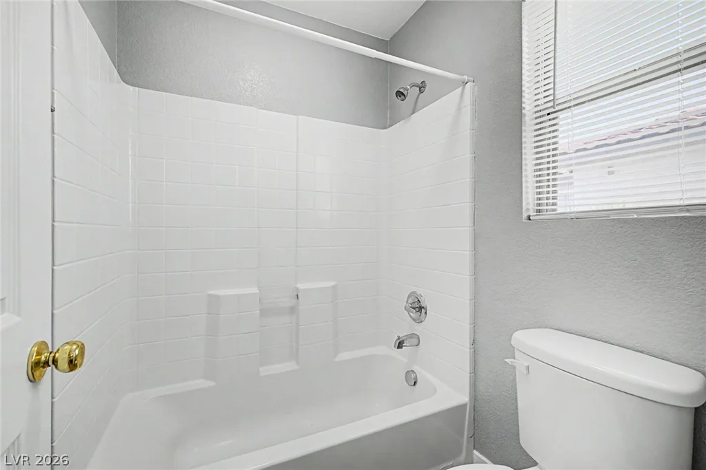 10116 Whitney Falls, Las Vegas, NV 89148