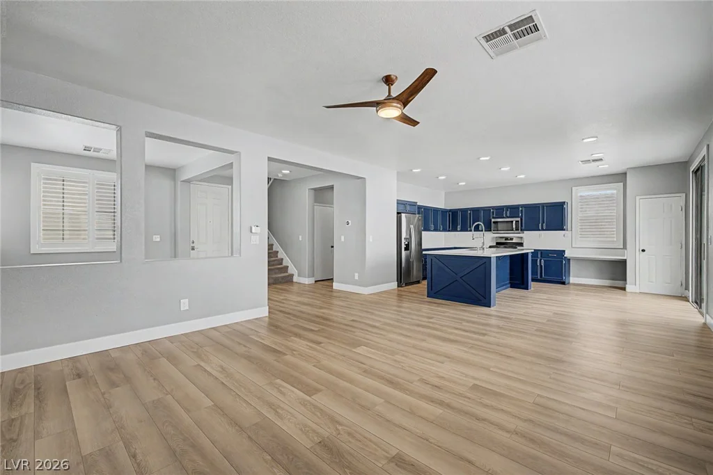10116 Whitney Falls, Las Vegas, NV 89148