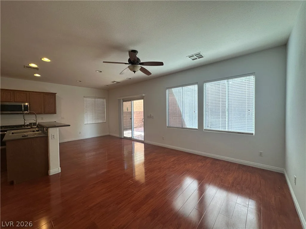 9761 Plane Tree, Las Vegas, NV 89178