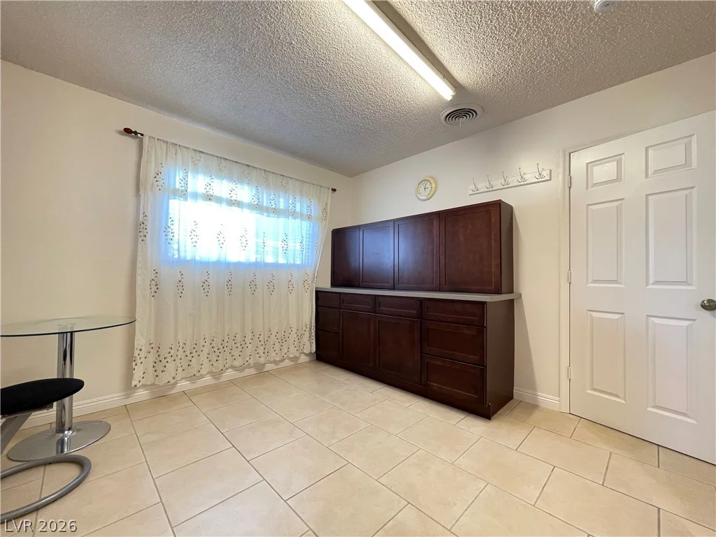 2613 ARENAS, Las Vegas, NV 89102