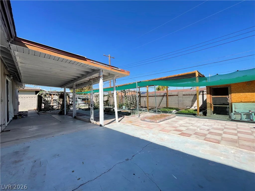 2613 ARENAS, Las Vegas, NV 89102