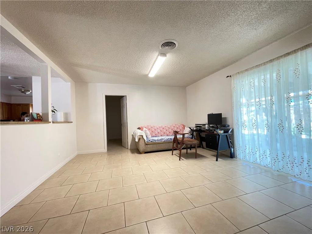 2613 ARENAS, Las Vegas, NV 89102