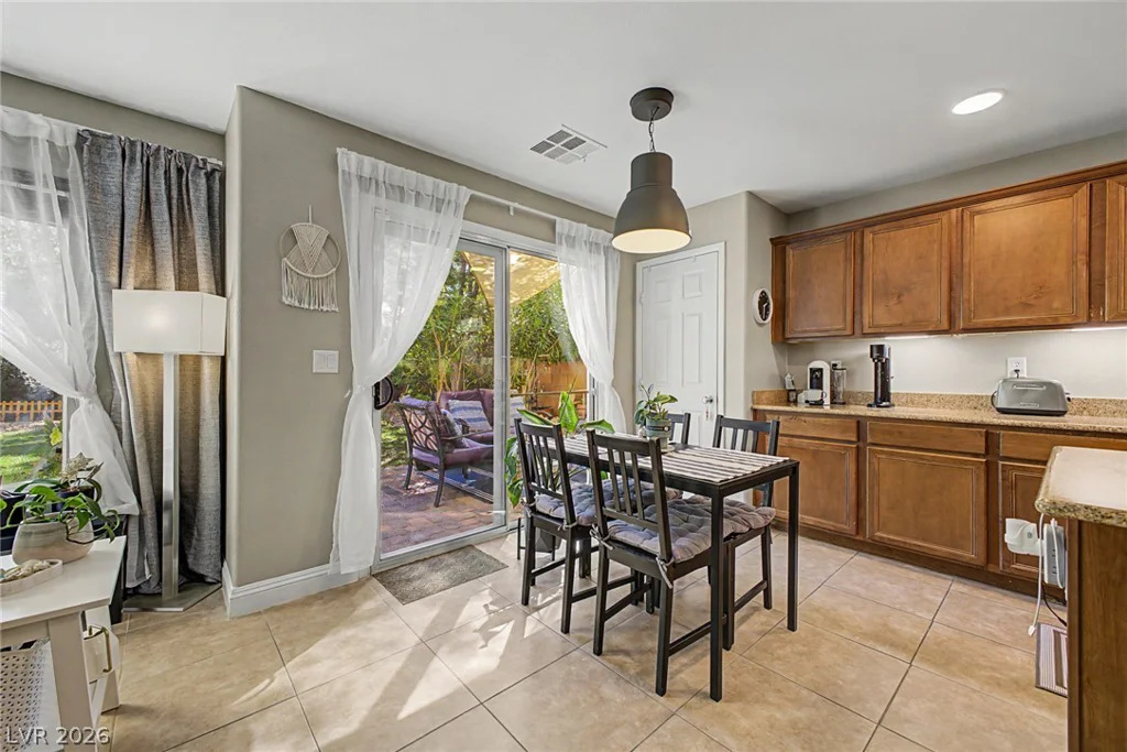 10245 Headrick, Las Vegas, NV 89166