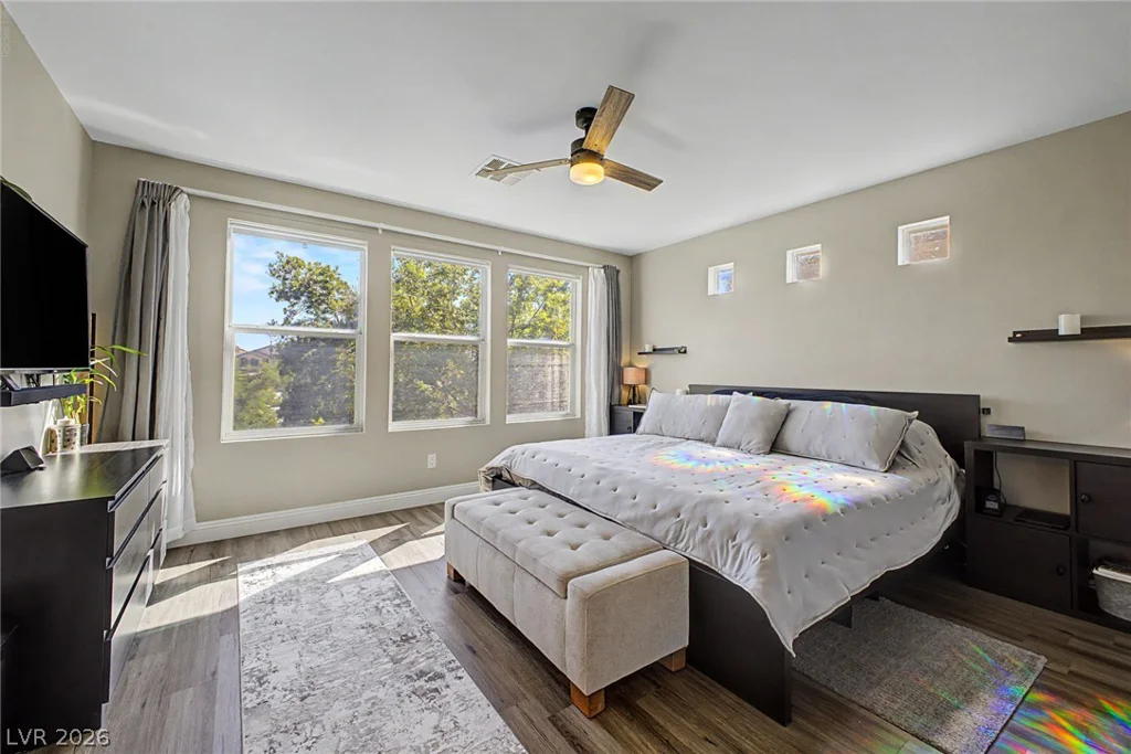 10245 Headrick, Las Vegas, NV 89166